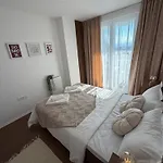 Sunny Corner - * 스코페
